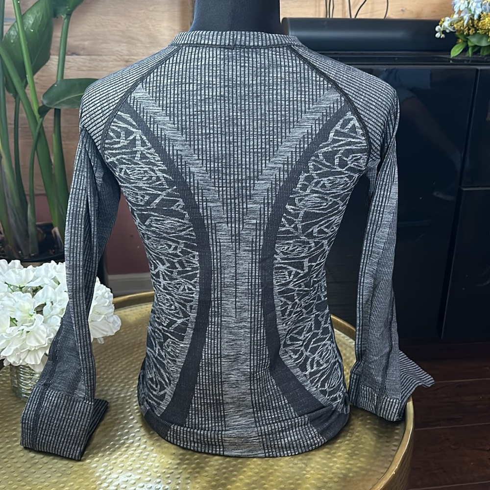 Lululemon Rest Less Pullover - image 6